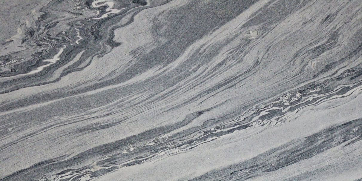 Sea White (Marble) (Medium)